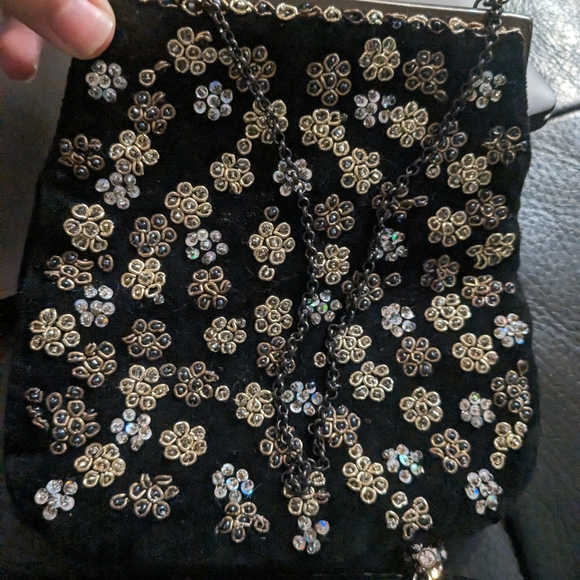 Bcbg small clutch bag with string. Sequined - Picture 3 of 3